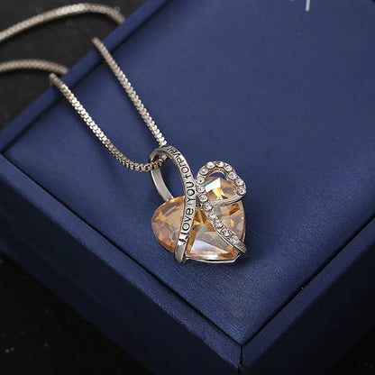 New Everlasting Heart Pendant Necklace